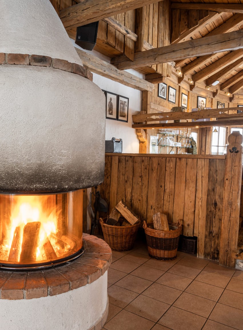 Kamin in der Stube zum Aufwärmen © Lorenz Masser Fotografie